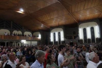 Devotos de Nossa Senhora Aparecida lotaram o SantuÃ¡rio para o 6Âº dia da Novena da Padroeira