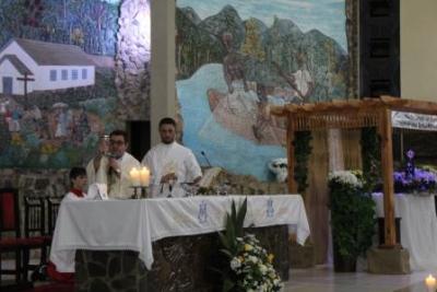 Devotos de Nossa Senhora Aparecida lotaram o SantuÃ¡rio para o 6Âº dia da Novena da Padroeira