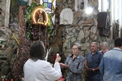 Devotos de Nossa Senhora Aparecida lotaram o SantuÃ¡rio para o 6Âº dia da Novena da Padroeira