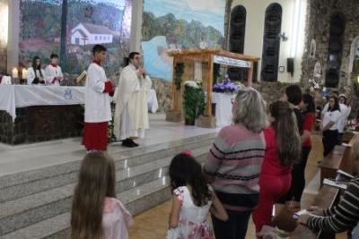 Devotos de Nossa Senhora Aparecida lotaram o SantuÃ¡rio para o 6Âº dia da Novena da Padroeira