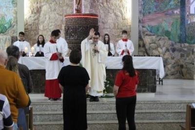Devotos de Nossa Senhora Aparecida lotaram o SantuÃ¡rio para o 6Âº dia da Novena da Padroeira