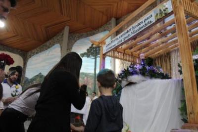 Devotos de Nossa Senhora Aparecida lotaram o SantuÃ¡rio para o 6Âº dia da Novena da Padroeira