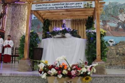 Devotos de Nossa Senhora Aparecida lotaram o SantuÃ¡rio para o 6Âº dia da Novena da Padroeira