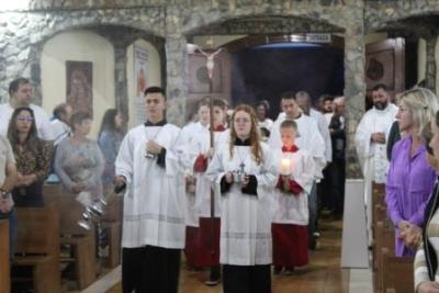 Com a participaÃ§Ã£o da secretaria de SaÃºde em alusÃ£o ao outubro rosa aconteceu o 7Âº dia da Novena da Padroeira em Laranjeiras do Sul