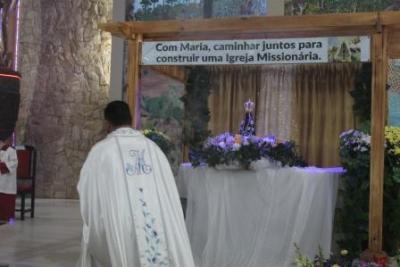 Com a participaÃ§Ã£o da secretaria de SaÃºde em alusÃ£o ao outubro rosa aconteceu o 7Âº dia da Novena da Padroeira em Laranjeiras do Sul