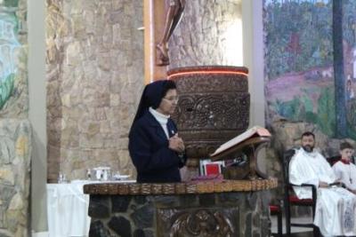 Com a participaÃ§Ã£o da secretaria de SaÃºde em alusÃ£o ao outubro rosa aconteceu o 7Âº dia da Novena da Padroeira em Laranjeiras do Sul