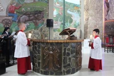 Com a participaÃ§Ã£o da secretaria de SaÃºde em alusÃ£o ao outubro rosa aconteceu o 7Âº dia da Novena da Padroeira em Laranjeiras do Sul