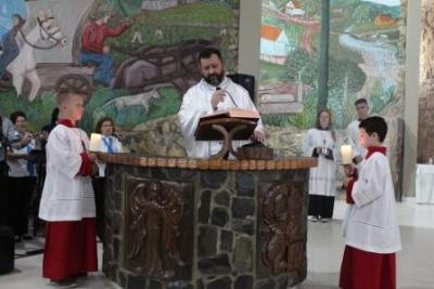 Com a participaÃ§Ã£o da secretaria de SaÃºde em alusÃ£o ao outubro rosa aconteceu o 7Âº dia da Novena da Padroeira em Laranjeiras do Sul