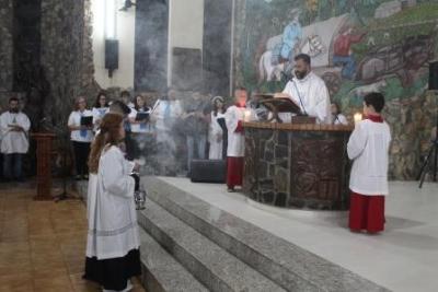 Com a participaÃ§Ã£o da secretaria de SaÃºde em alusÃ£o ao outubro rosa aconteceu o 7Âº dia da Novena da Padroeira em Laranjeiras do Sul