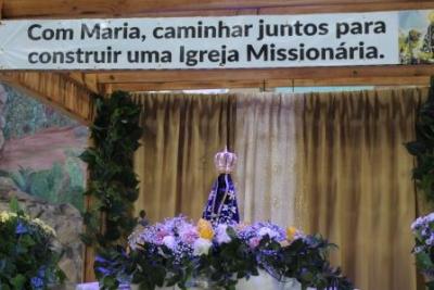 Com a participaÃ§Ã£o da secretaria de SaÃºde em alusÃ£o ao outubro rosa aconteceu o 7Âº dia da Novena da Padroeira em Laranjeiras do Sul