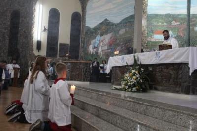 Com a participaÃ§Ã£o da secretaria de SaÃºde em alusÃ£o ao outubro rosa aconteceu o 7Âº dia da Novena da Padroeira em Laranjeiras do Sul
