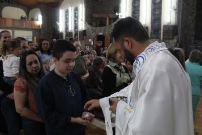 Com a participaÃ§Ã£o da secretaria de SaÃºde em alusÃ£o ao outubro rosa aconteceu o 7Âº dia da Novena da Padroeira em Laranjeiras do Sul