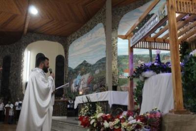 Com a participaÃ§Ã£o da secretaria de SaÃºde em alusÃ£o ao outubro rosa aconteceu o 7Âº dia da Novena da Padroeira em Laranjeiras do Sul