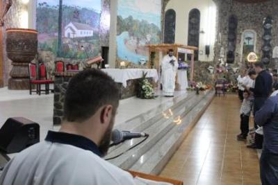 Com a participaÃ§Ã£o da secretaria de SaÃºde em alusÃ£o ao outubro rosa aconteceu o 7Âº dia da Novena da Padroeira em Laranjeiras do Sul