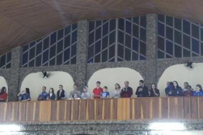 PenÃºltimo dia da Novena da padroeira, em Laranjeiras do Sul, foi marcada pela emoÃ§Ã£o dos devotos