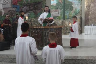 PenÃºltimo dia da Novena da padroeira, em Laranjeiras do Sul, foi marcada pela emoÃ§Ã£o dos devotos