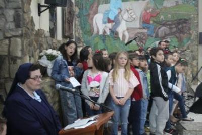 PenÃºltimo dia da Novena da padroeira, em Laranjeiras do Sul, foi marcada pela emoÃ§Ã£o dos devotos