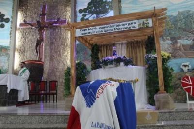 PenÃºltimo dia da Novena da padroeira, em Laranjeiras do Sul, foi marcada pela emoÃ§Ã£o dos devotos