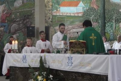 PenÃºltimo dia da Novena da padroeira, em Laranjeiras do Sul, foi marcada pela emoÃ§Ã£o dos devotos