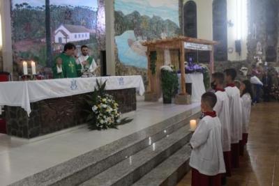 PenÃºltimo dia da Novena da padroeira, em Laranjeiras do Sul, foi marcada pela emoÃ§Ã£o dos devotos