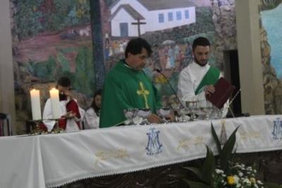 PenÃºltimo dia da Novena da padroeira, em Laranjeiras do Sul, foi marcada pela emoÃ§Ã£o dos devotos