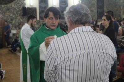 PenÃºltimo dia da Novena da padroeira, em Laranjeiras do Sul, foi marcada pela emoÃ§Ã£o dos devotos