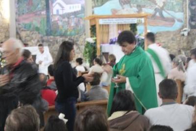 PenÃºltimo dia da Novena da padroeira, em Laranjeiras do Sul, foi marcada pela emoÃ§Ã£o dos devotos