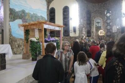 PenÃºltimo dia da Novena da padroeira, em Laranjeiras do Sul, foi marcada pela emoÃ§Ã£o dos devotos