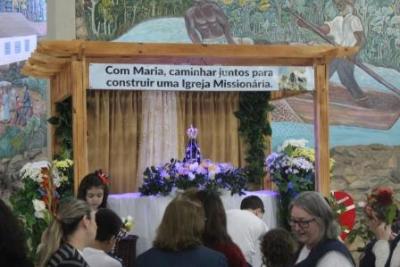 PenÃºltimo dia da Novena da padroeira, em Laranjeiras do Sul, foi marcada pela emoÃ§Ã£o dos devotos