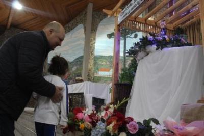 PenÃºltimo dia da Novena da padroeira, em Laranjeiras do Sul, foi marcada pela emoÃ§Ã£o dos devotos