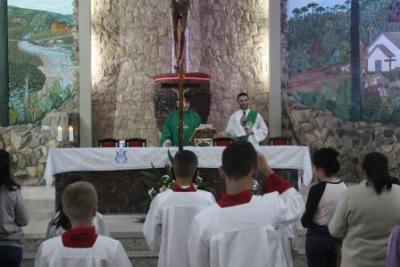 PenÃºltimo dia da Novena da padroeira, em Laranjeiras do Sul, foi marcada pela emoÃ§Ã£o dos devotos