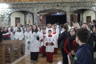 Nem a Chuva atrapalhou a FÃ© dos filhos de Nossa Senhora, que lotaram o SantuÃ¡rio para o Ãºltimo dia da Novena da Padroeira