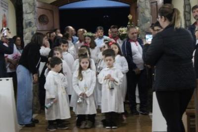 Nem a Chuva atrapalhou a FÃ© dos filhos de Nossa Senhora, que lotaram o SantuÃ¡rio para o Ãºltimo dia da Novena da Padroeira