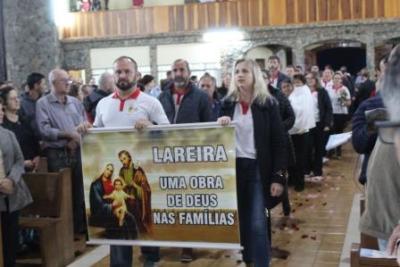 Nem a Chuva atrapalhou a FÃ© dos filhos de Nossa Senhora, que lotaram o SantuÃ¡rio para o Ãºltimo dia da Novena da Padroeira