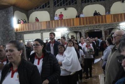 Nem a Chuva atrapalhou a FÃ© dos filhos de Nossa Senhora, que lotaram o SantuÃ¡rio para o Ãºltimo dia da Novena da Padroeira