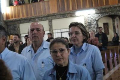 Nem a Chuva atrapalhou a FÃ© dos filhos de Nossa Senhora, que lotaram o SantuÃ¡rio para o Ãºltimo dia da Novena da Padroeira