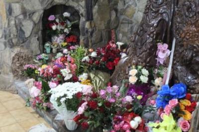 Nem a Chuva atrapalhou a FÃ© dos filhos de Nossa Senhora, que lotaram o SantuÃ¡rio para o Ãºltimo dia da Novena da Padroeira