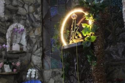 Nem a Chuva atrapalhou a FÃ© dos filhos de Nossa Senhora, que lotaram o SantuÃ¡rio para o Ãºltimo dia da Novena da Padroeira