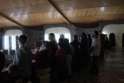 Nem a Chuva atrapalhou a FÃ© dos filhos de Nossa Senhora, que lotaram o SantuÃ¡rio para o Ãºltimo dia da Novena da Padroeira