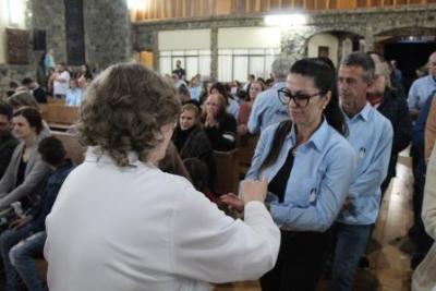 Nem a Chuva atrapalhou a FÃ© dos filhos de Nossa Senhora, que lotaram o SantuÃ¡rio para o Ãºltimo dia da Novena da Padroeira
