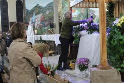 Nem a Chuva atrapalhou a FÃ© dos filhos de Nossa Senhora, que lotaram o SantuÃ¡rio para o Ãºltimo dia da Novena da Padroeira
