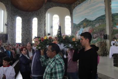 Missa Solene de Aparecida em Laranjeiras do Sul (12/10) teve a participaÃ§Ã£o da RÃ¡dio da FamÃ­lia