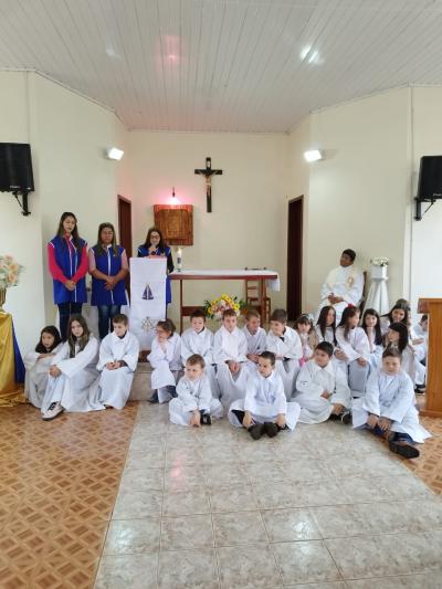 Em Rio Novo, na Missa Solene teve coroaÃ§Ã£o da Imagem de N.Sra. Aparecida