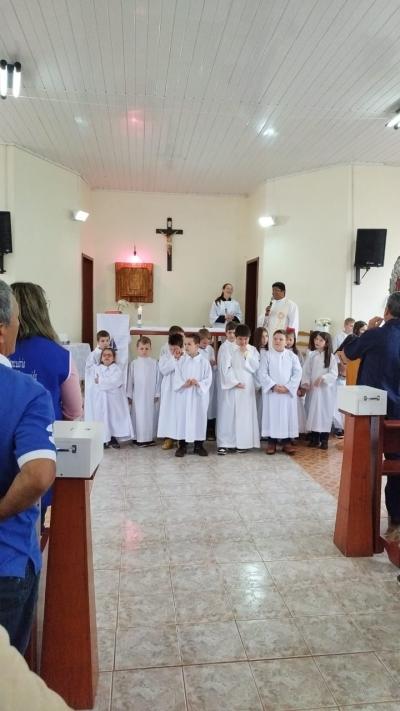 Em Rio Novo, na Missa Solene teve coroaÃ§Ã£o da Imagem de N.Sra. Aparecida