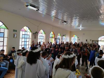 Em Rio Novo, na Missa Solene teve coroaÃ§Ã£o da Imagem de N.Sra. Aparecida