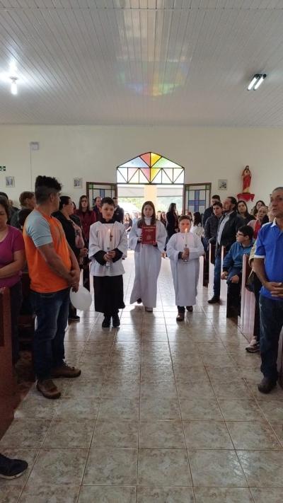 Em Rio Novo, na Missa Solene teve coroaÃ§Ã£o da Imagem de N.Sra. Aparecida