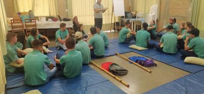 Jovens da Coprossel realizam viagem para participar de treinamento com foco na cooperaÃ§Ã£o 