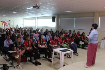 Evento Outubro Rosa Coprossel demonstra forÃ§a, importÃ¢ncia e superaÃ§Ã£o da mulher 