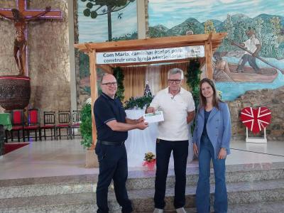 Aconteceu neste domingo (23) a entrega dos prÃªmios da 37Âª Festa em louvor a Nossa Senhora Aparecida de Laranjeiras do Sul