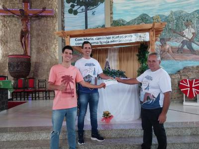 Aconteceu neste domingo (23) a entrega dos prÃªmios da 37Âª Festa em louvor a Nossa Senhora Aparecida de Laranjeiras do Sul